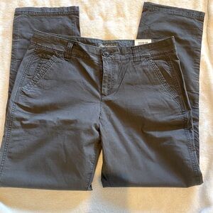 NWT Eddie Bauer Slightly Curvy Chino Pants